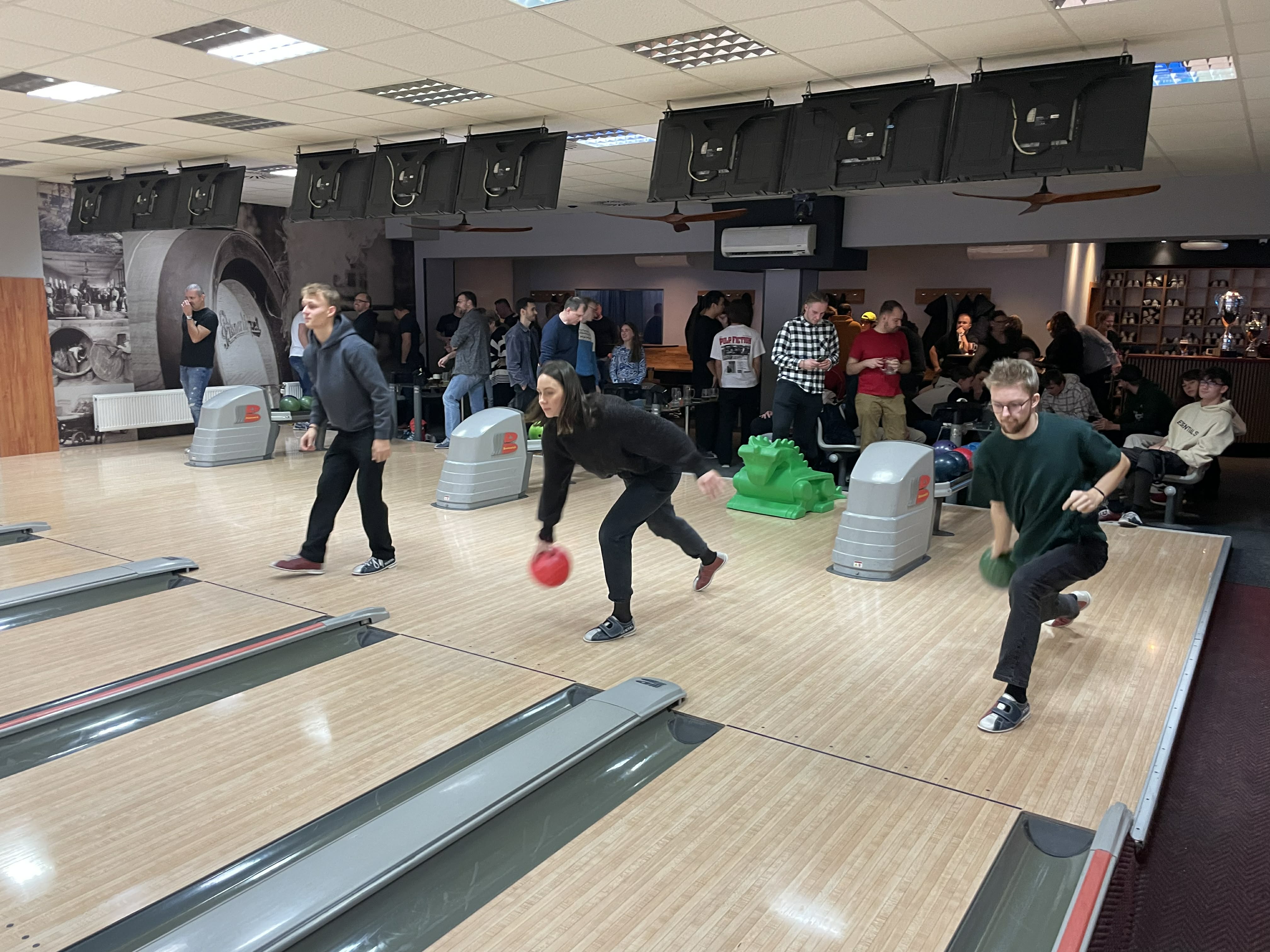 5c63c1ef-08c9-46e3-826c-119a0af4ff10